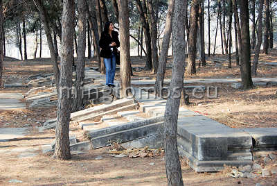 The stone platform at the sacrificial hall