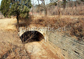 Drainage canal