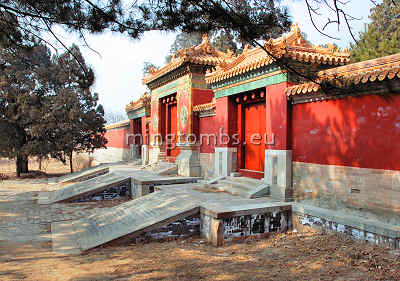 Triple Gate of Qingling